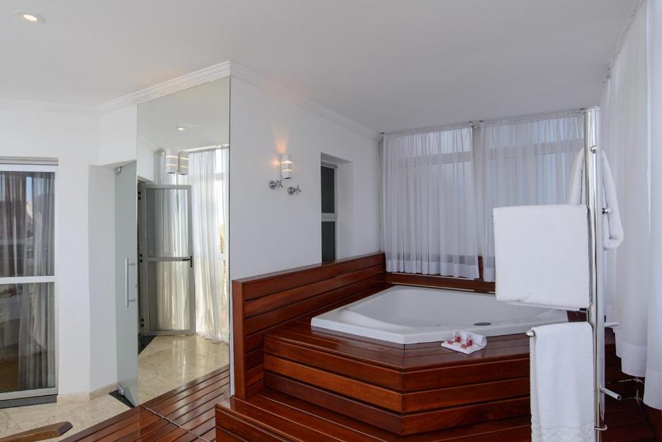 Faro Hotel São José dos Campos Exterior foto