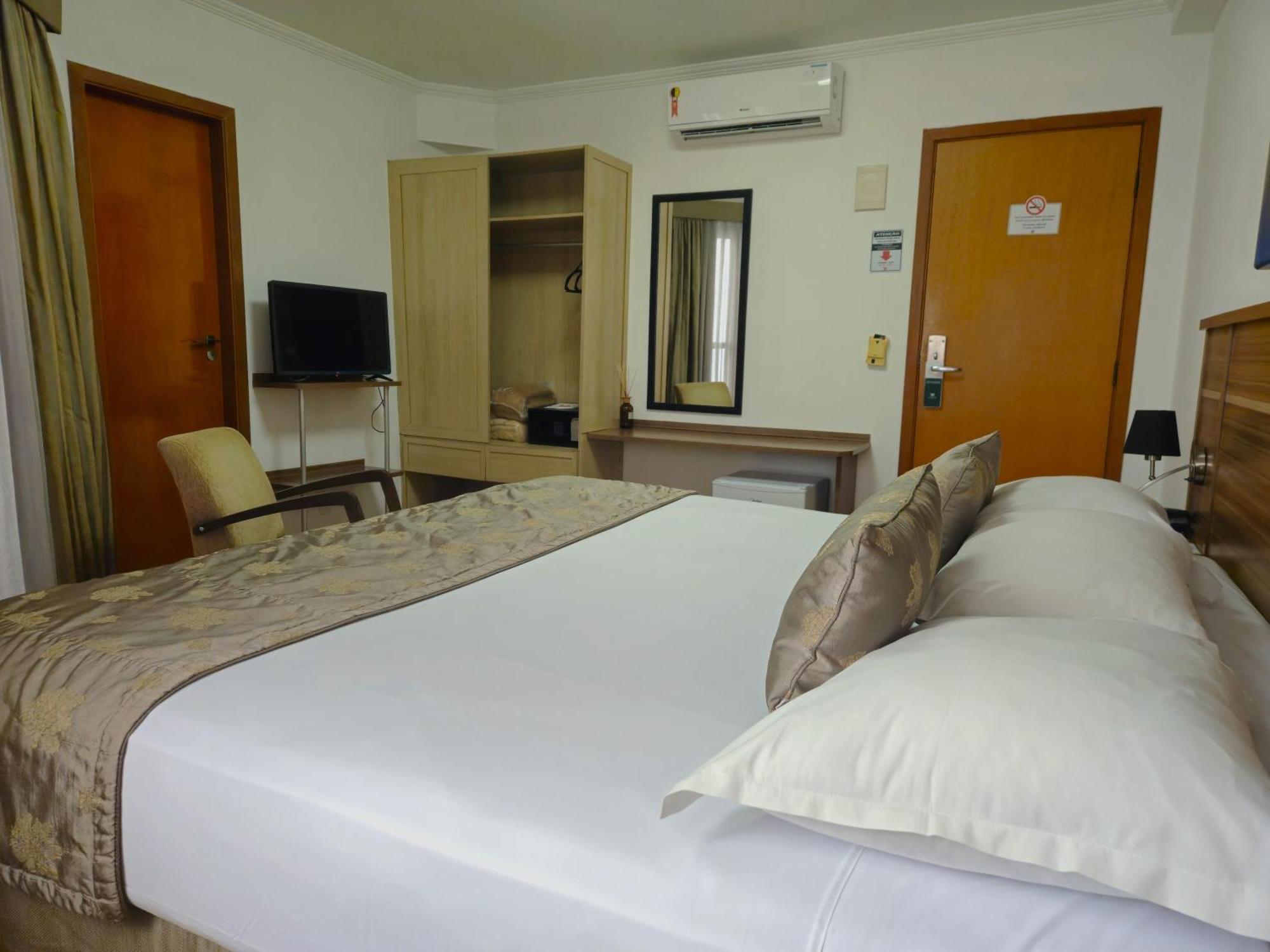 Faro Hotel São José dos Campos Exterior foto